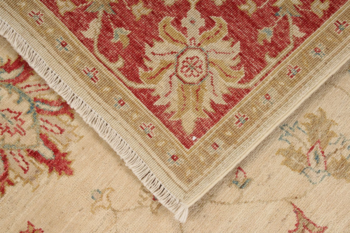 6x8 Ivory and Red Turkish Oushak Rug