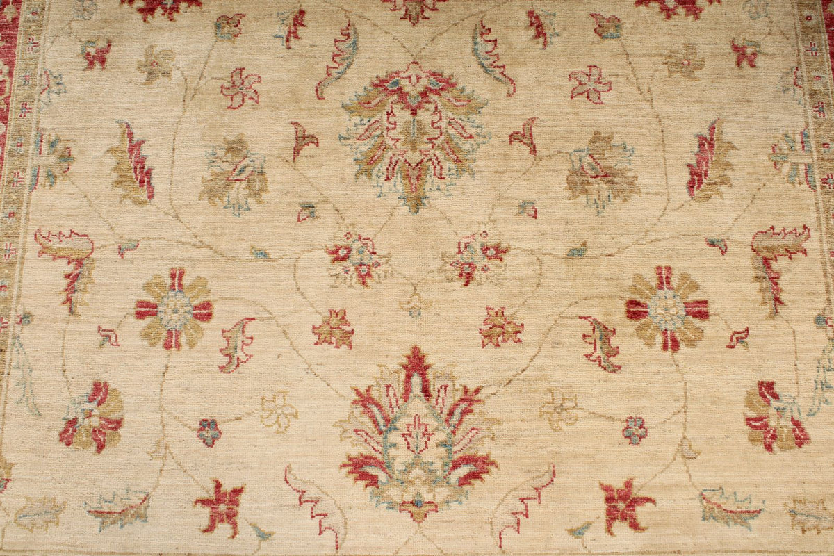 6x8 Ivory and Red Turkish Oushak Rug