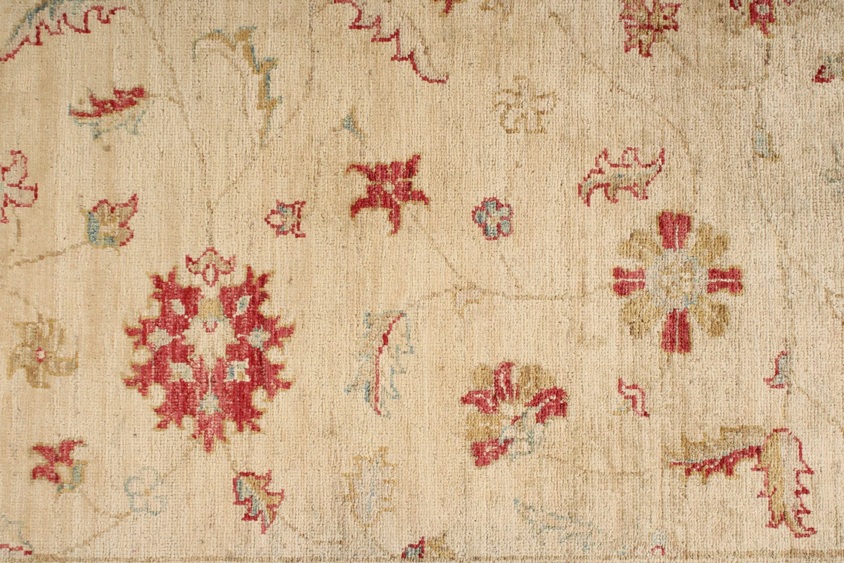 6x8 Ivory and Red Turkish Oushak Rug
