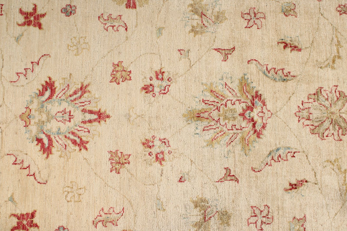6x8 Ivory and Red Turkish Oushak Rug