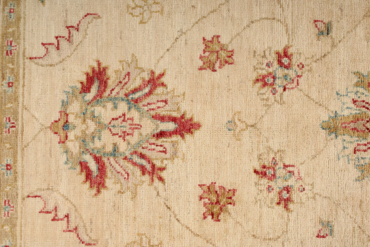 6x8 Ivory and Red Turkish Oushak Rug