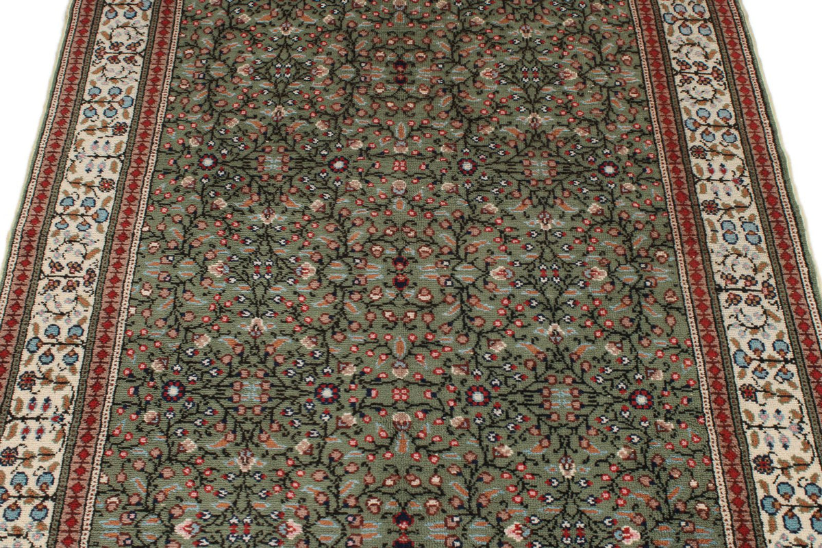 4x6 Green and Ivory Turkish Traditional Rug
