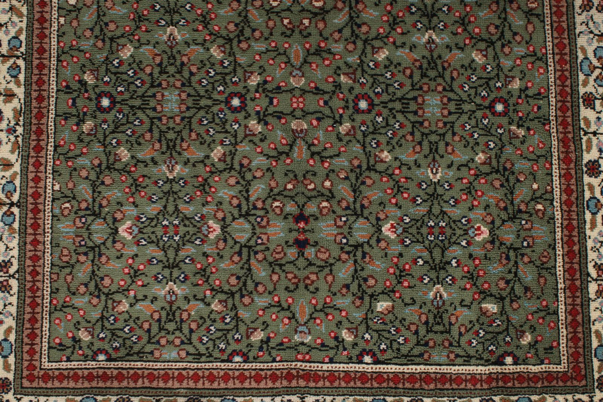 4x6 Green and Ivory Turkish Traditional Rug