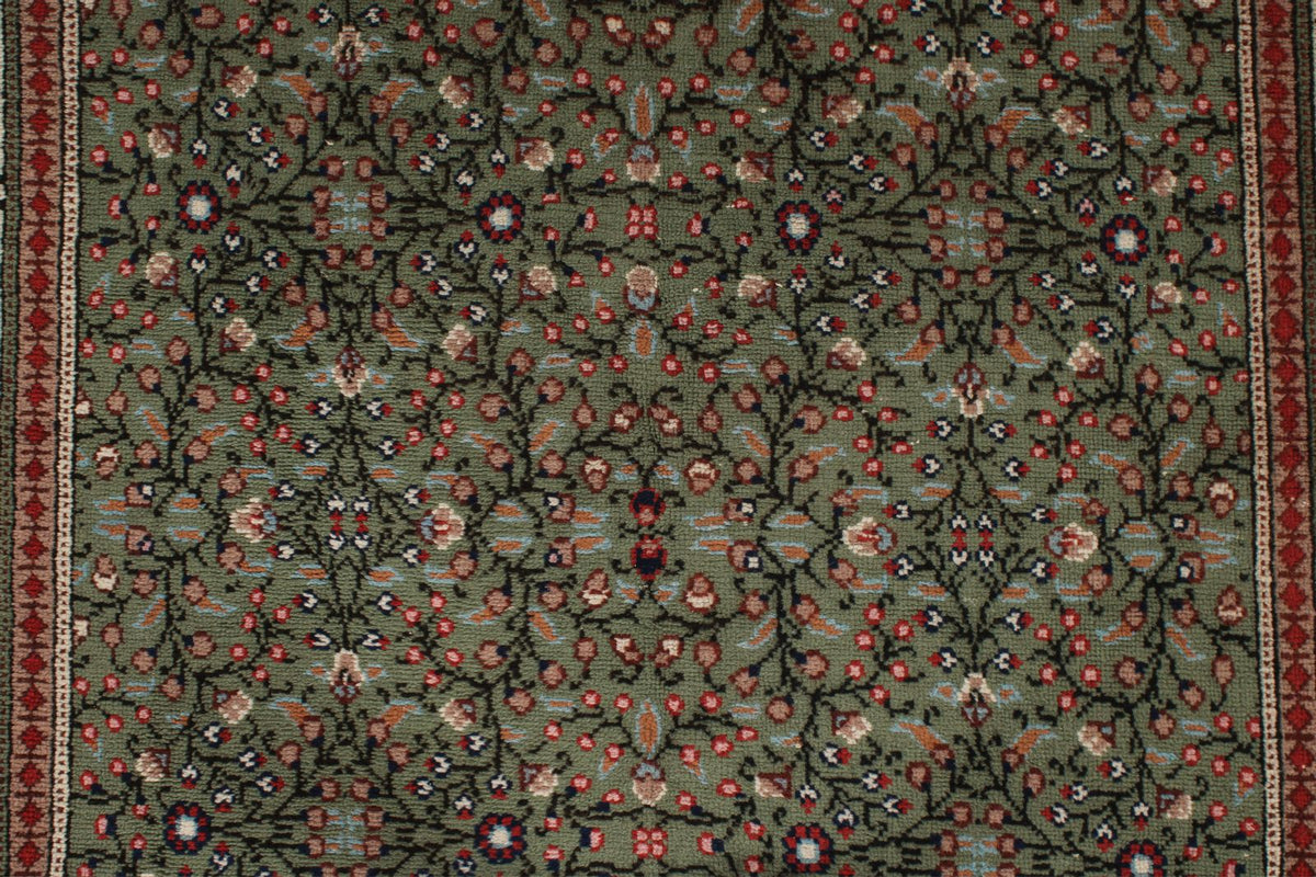 4x6 Green and Ivory Turkish Traditional Rug