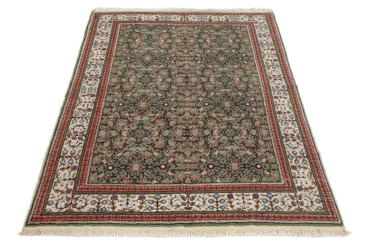 4x6 Green and Ivory Turkish Traditional Rug
