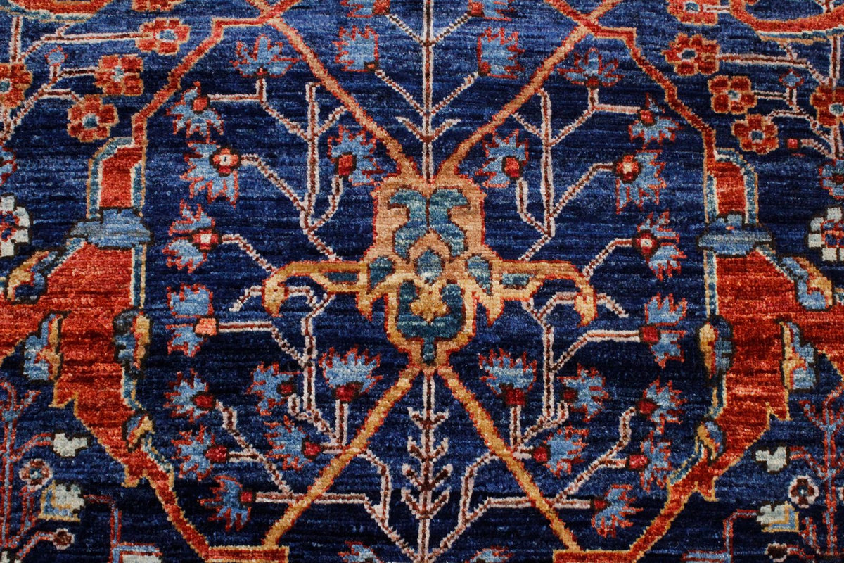 4x6 Navy and Multicolor Traditional Rug