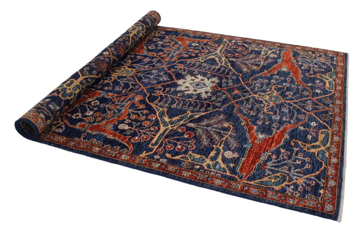 4x6 Navy and Multicolor Traditional Rug