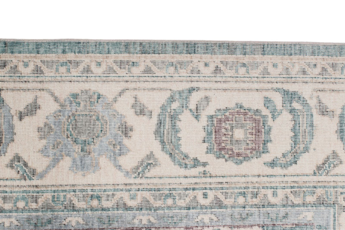6x10 Green and Ivory Turkish Traditional Rug