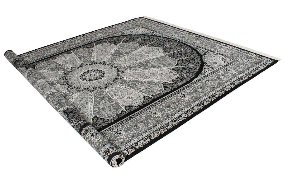 8x11 Black and Ivory Turkish Antep Rug