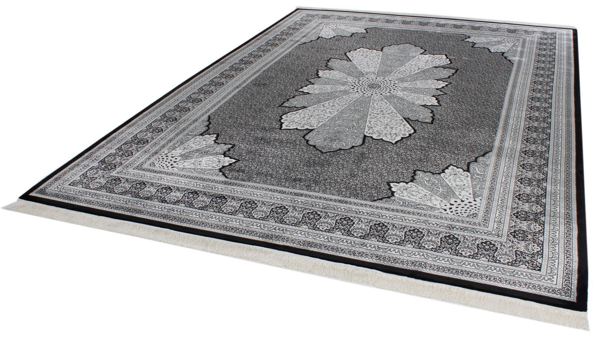 7x10 Black and Ivory Turkish Antep Rug