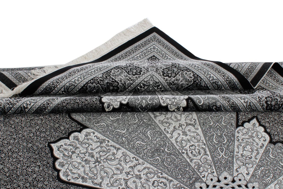 7x10 Black and Ivory Turkish Antep Rug