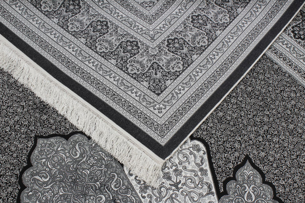 7x10 Black and Ivory Turkish Antep Rug
