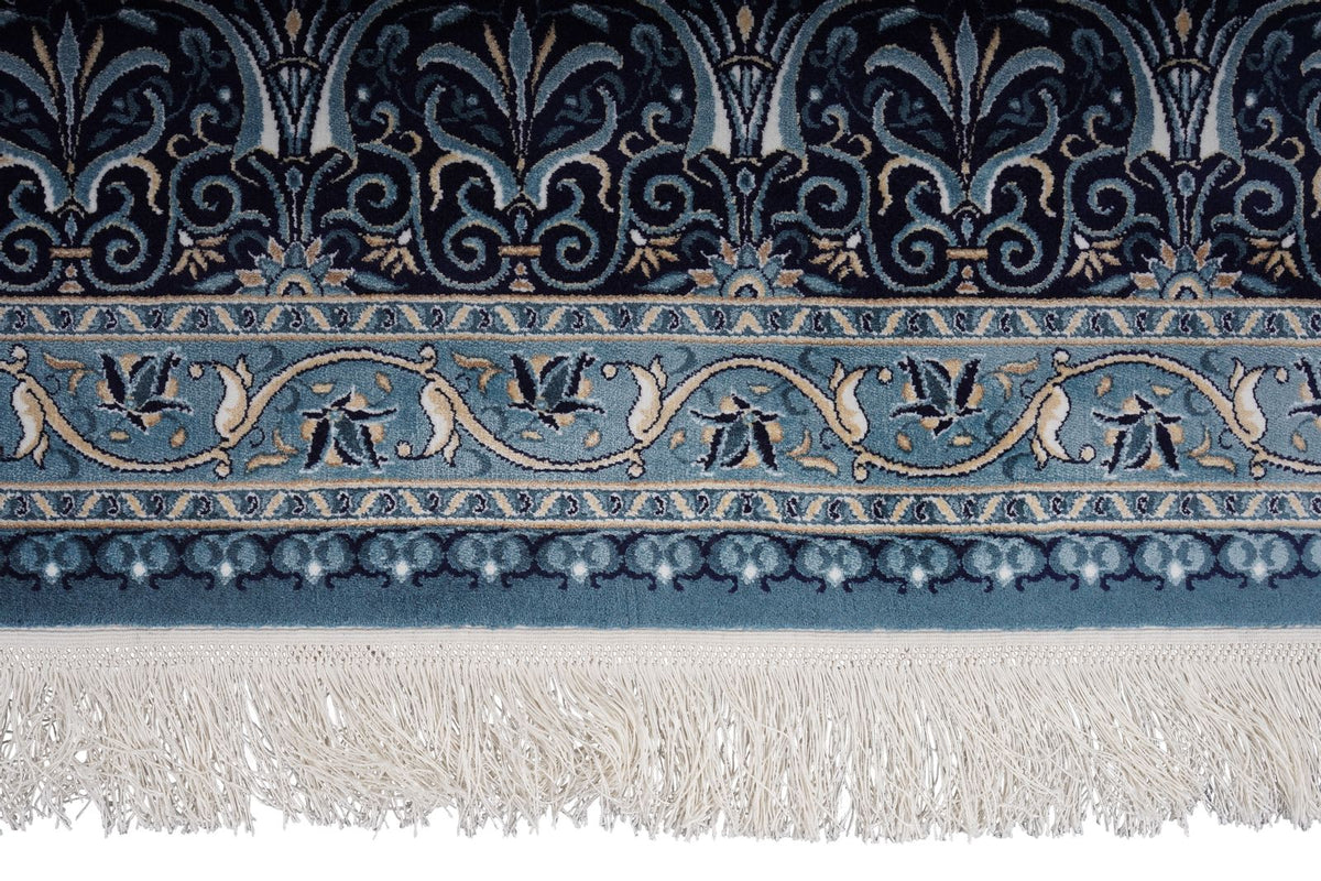 8x10 Navy and Ivory Turkish Antep Rug
