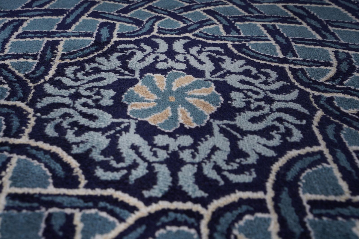 8x10 Navy and Ivory Turkish Antep Rug