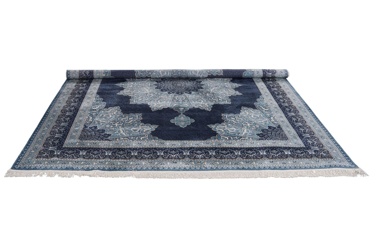 8x10 Navy and Ivory Turkish Antep Rug