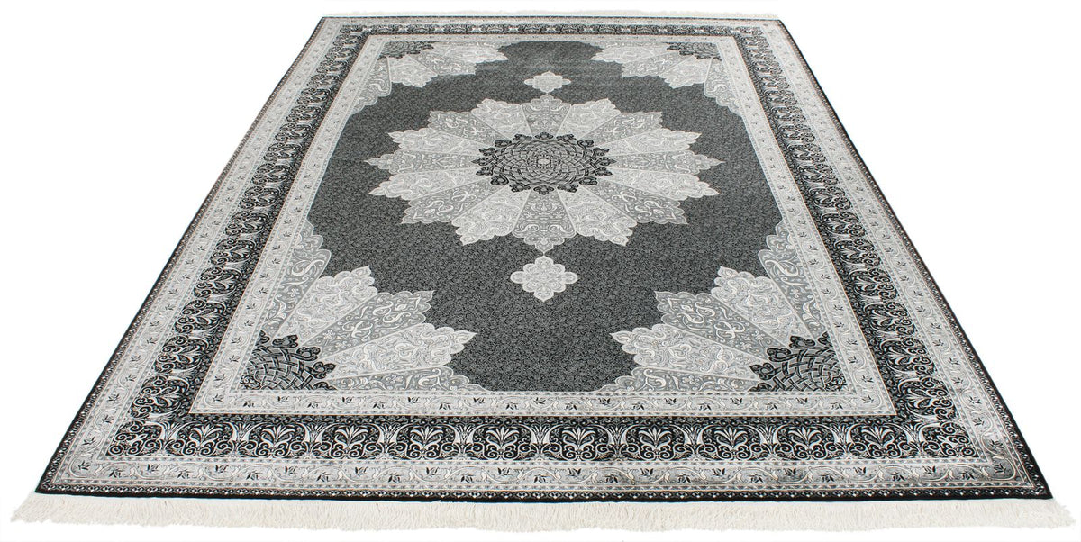 7x10 Black and Ivory Turkish Antep Rug