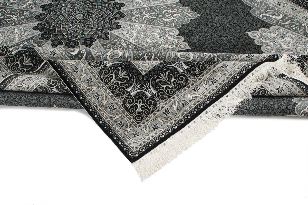 7x10 Black and Ivory Turkish Antep Rug