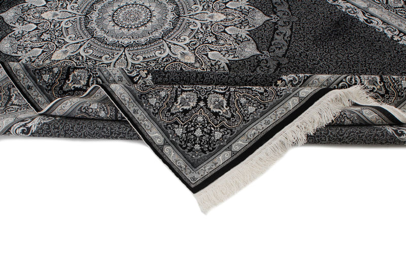 7x10 Black and Ivory Turkish Antep Rug