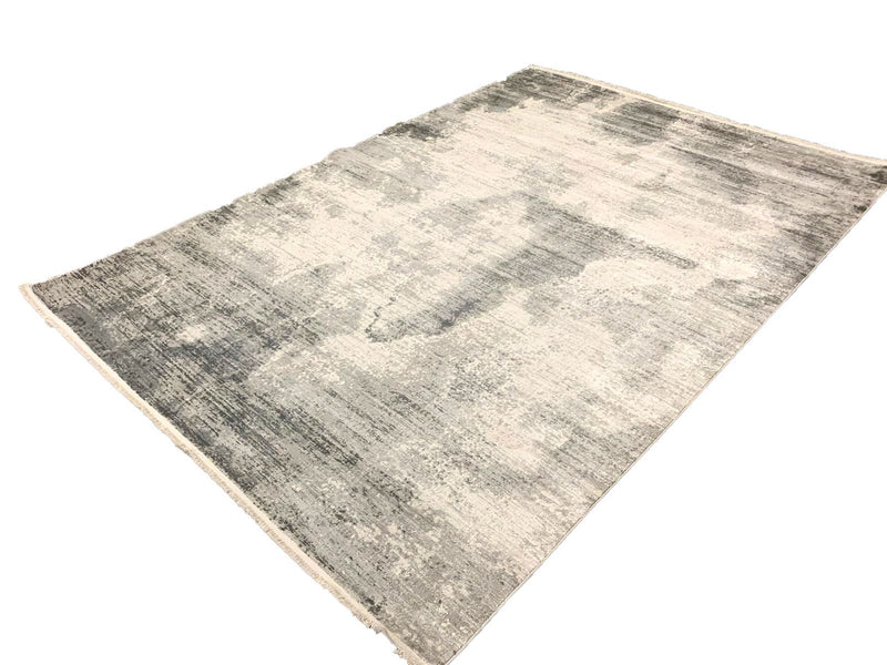 5x8 Gray and White Turkish Antep Rug