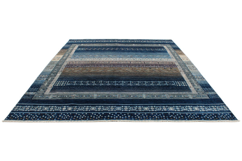 9x12 Navy and Ivory Persian Traditional Rug