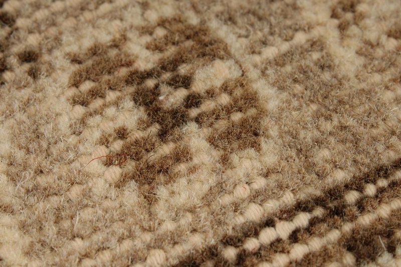 6x9 Ivory and Brown Turkish Traditional Rug