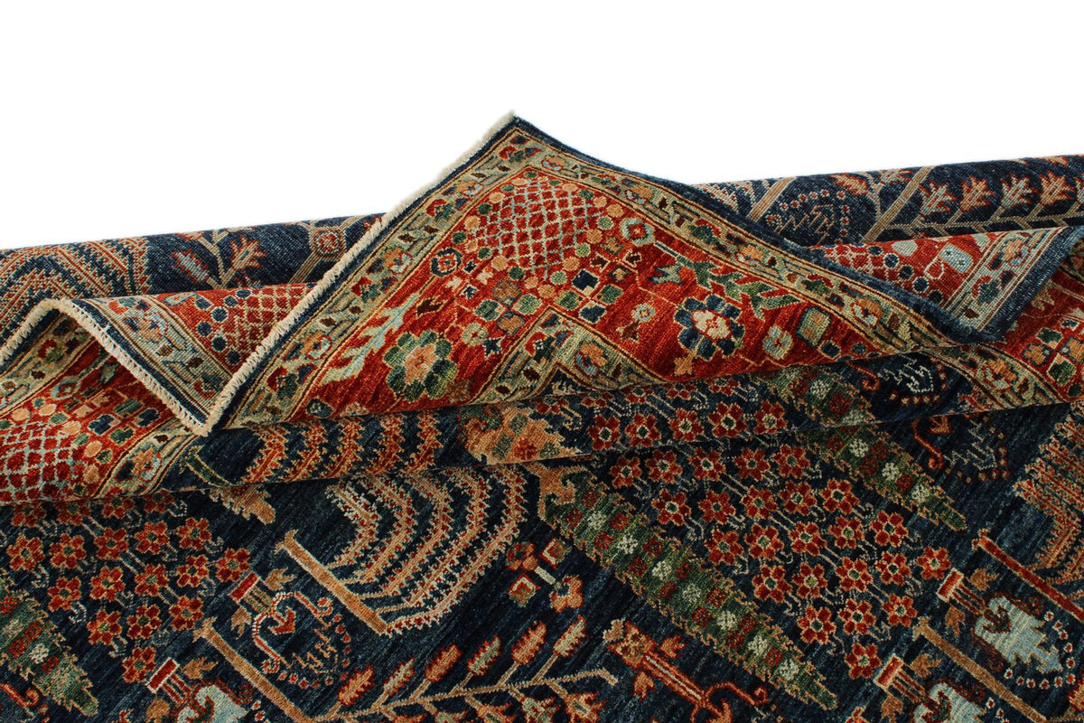6x9 Navy and Rust Traditional Rug