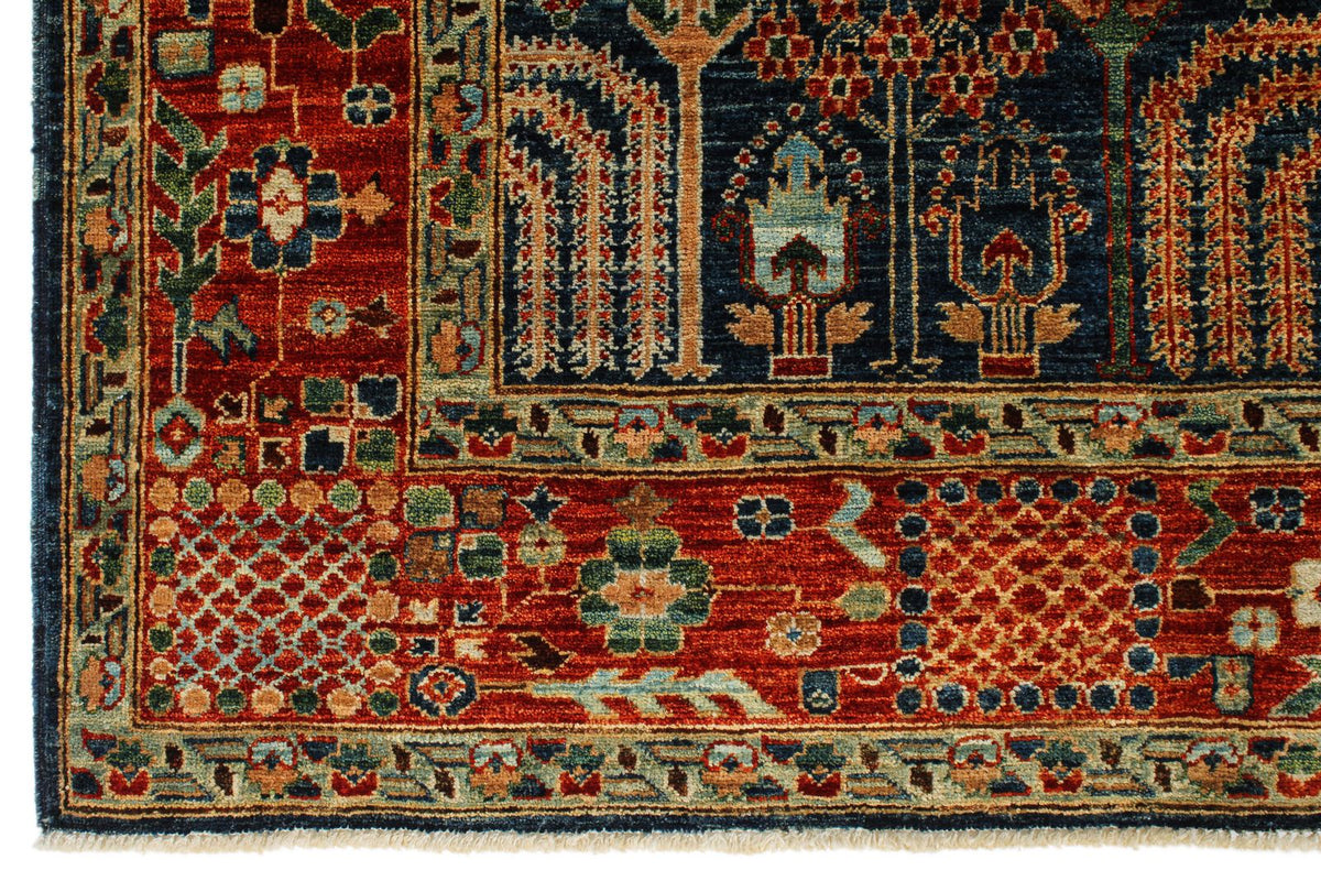 6x9 Navy and Rust Traditional Rug