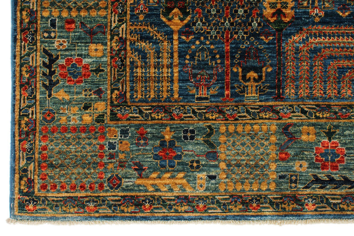 6x9 Blue and Green Traditional Rug