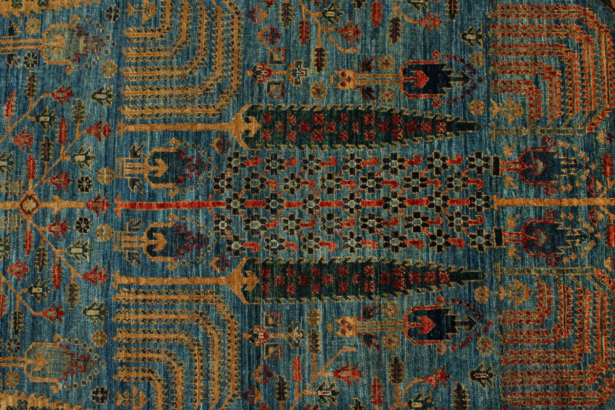 6x9 Blue and Green Traditional Rug