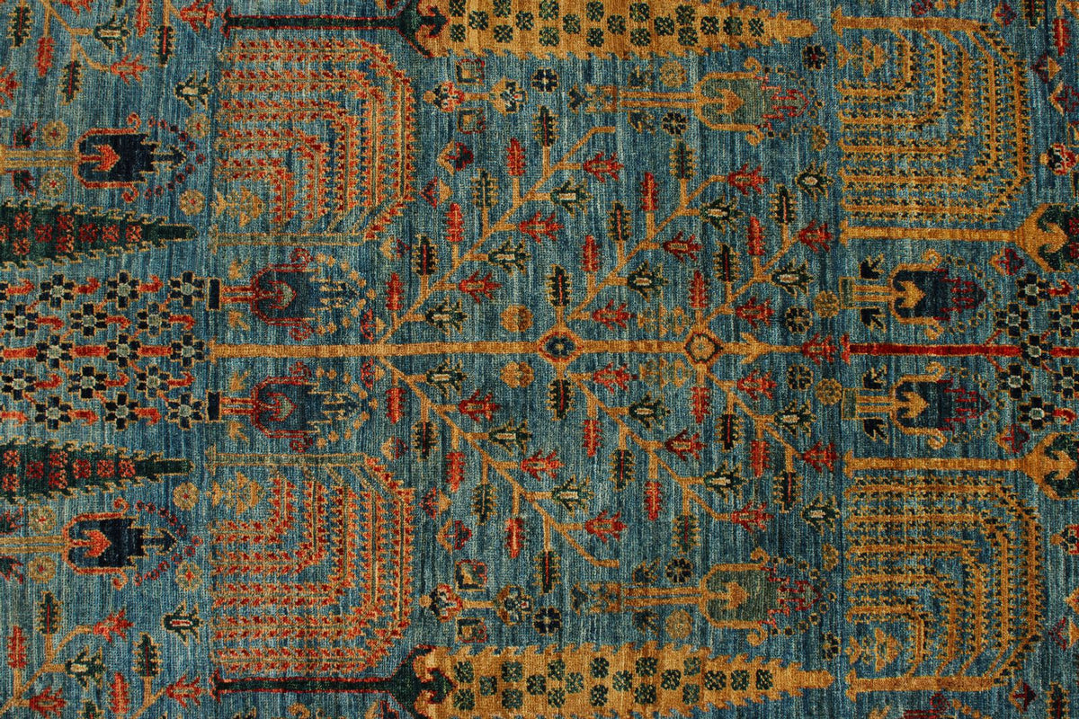 6x9 Blue and Green Traditional Rug
