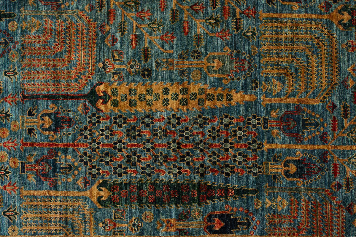 6x9 Blue and Green Traditional Rug