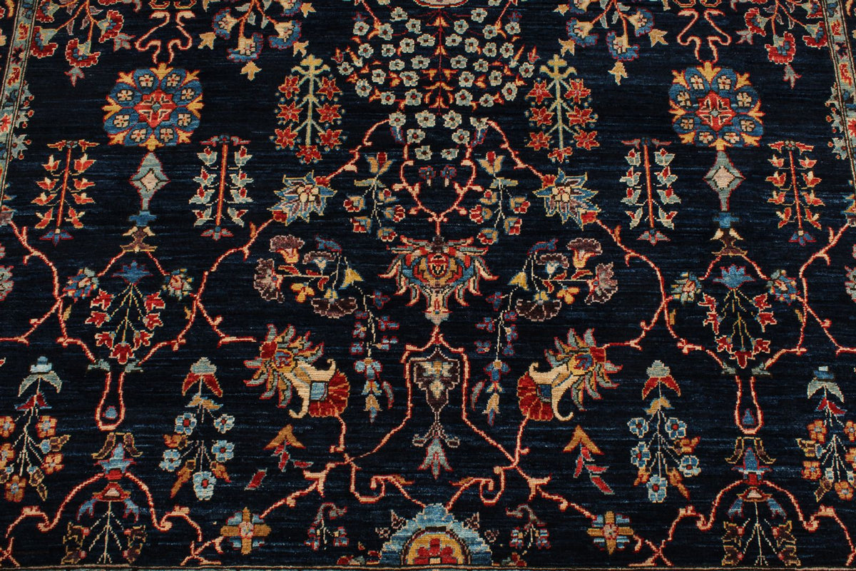 6x9 Navy and Multicolor Traditional Rug
