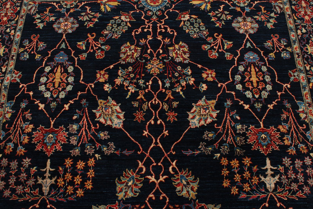 6x9 Navy and Multicolor Traditional Rug