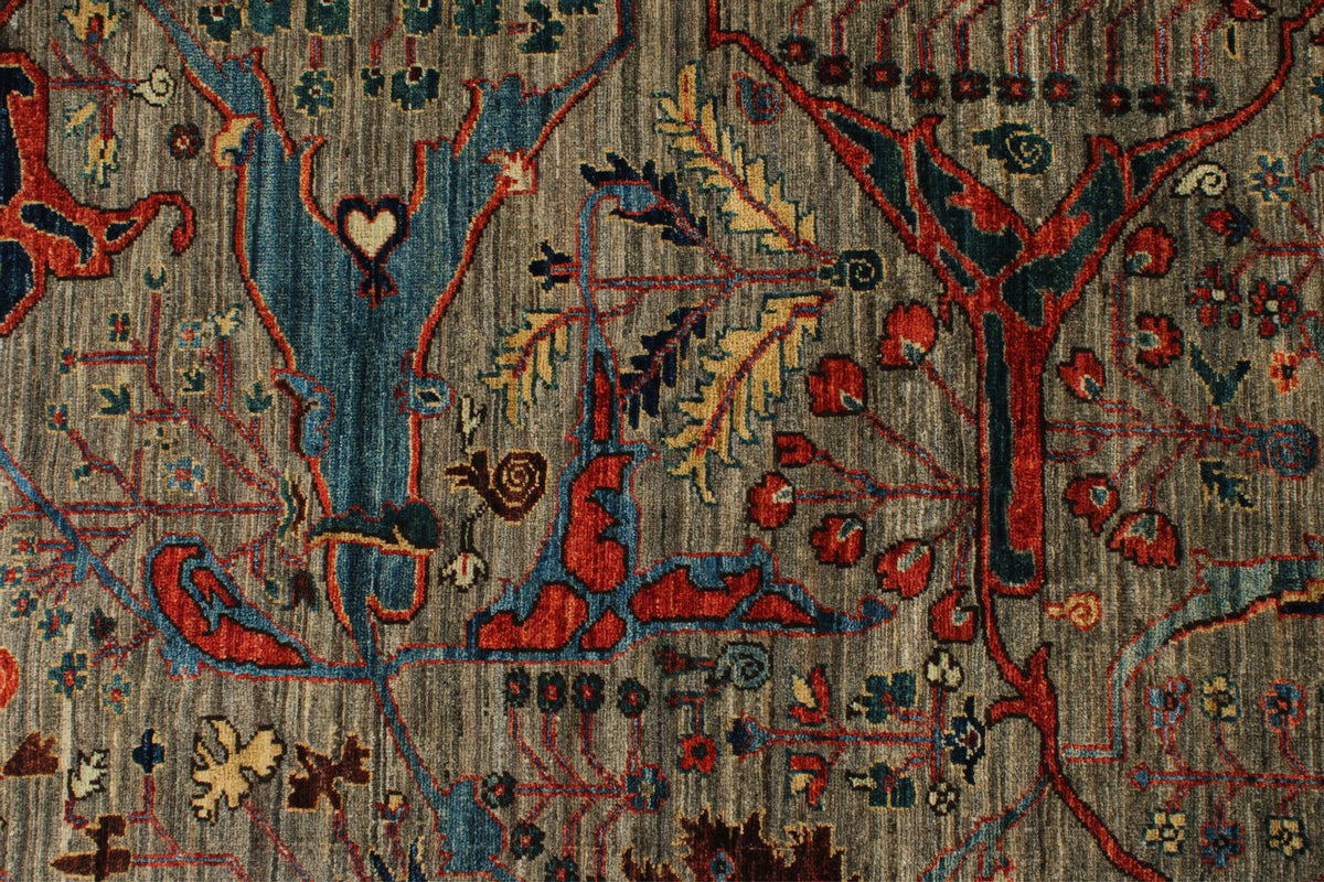 6x9 Gray and Multicolor Traditional Rug