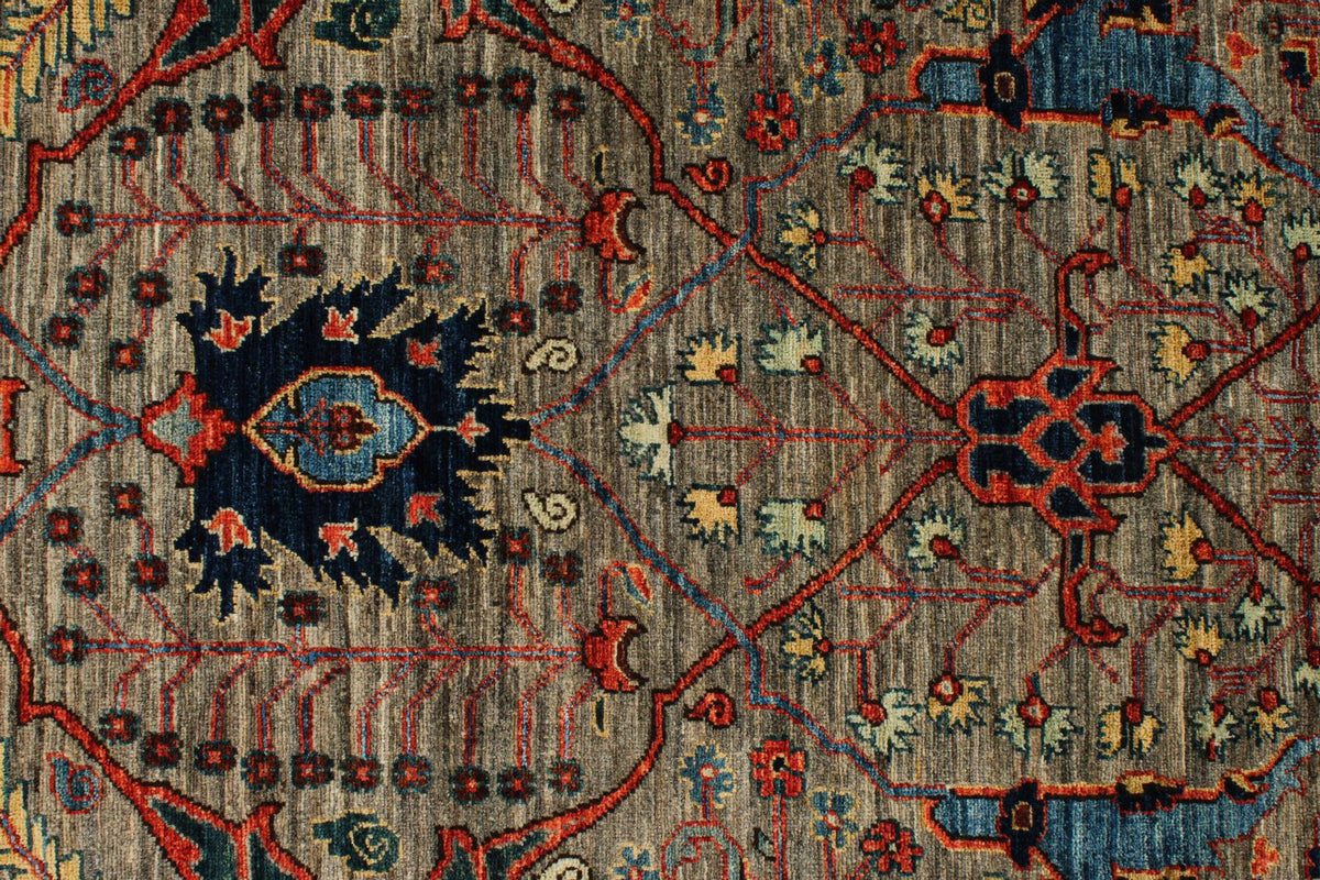 6x9 Gray and Multicolor Traditional Rug