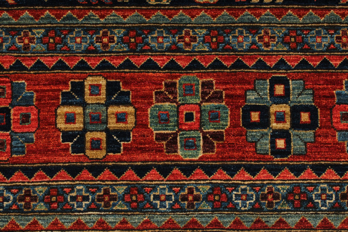 8x10 Navy and Rust Traditional Rug