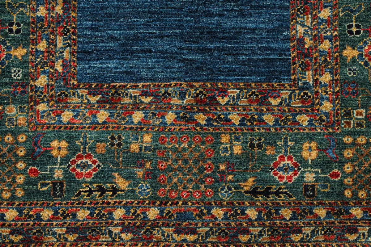3x5 Navy and Green Traditional Rug