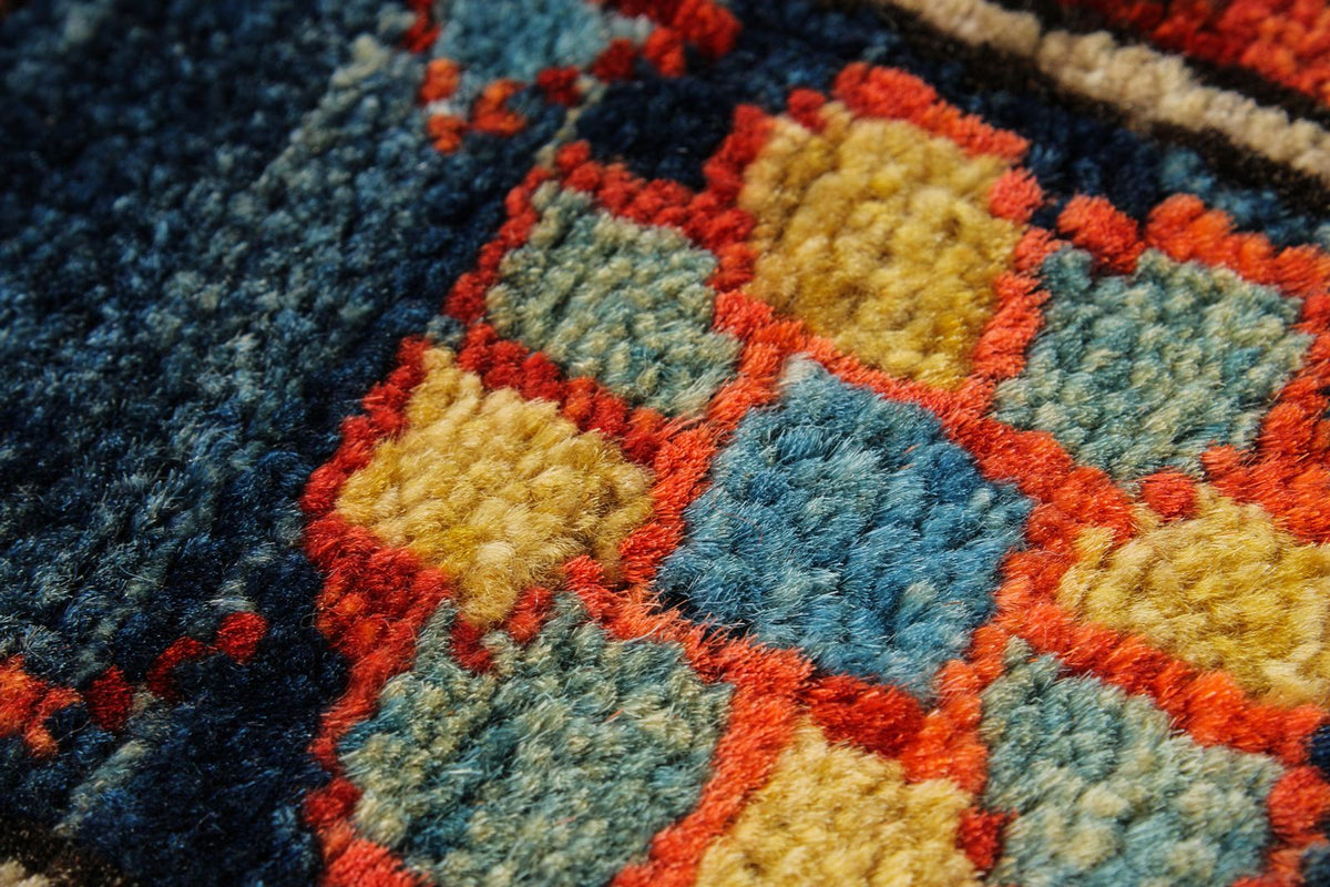 3x5 Blue and Navy Traditional Rug