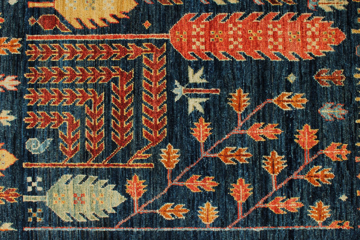 5x7 Navy and Multicolor Anatolian Traditional Rug