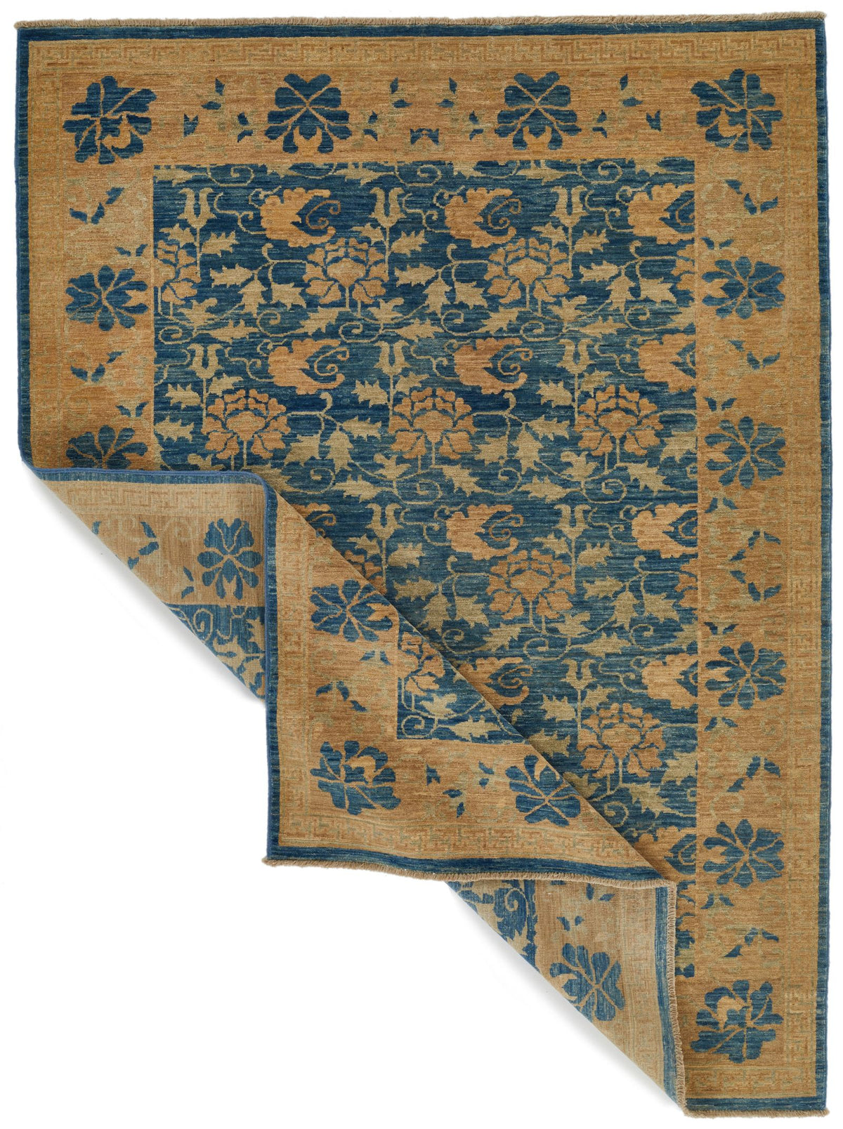5x7 Blue and Ivory Traditional Rug