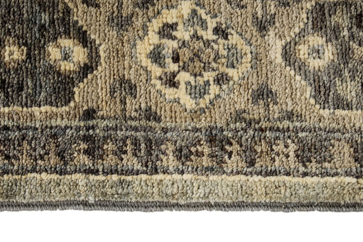 5x7 Green and Beige Turkish Tribal Rug