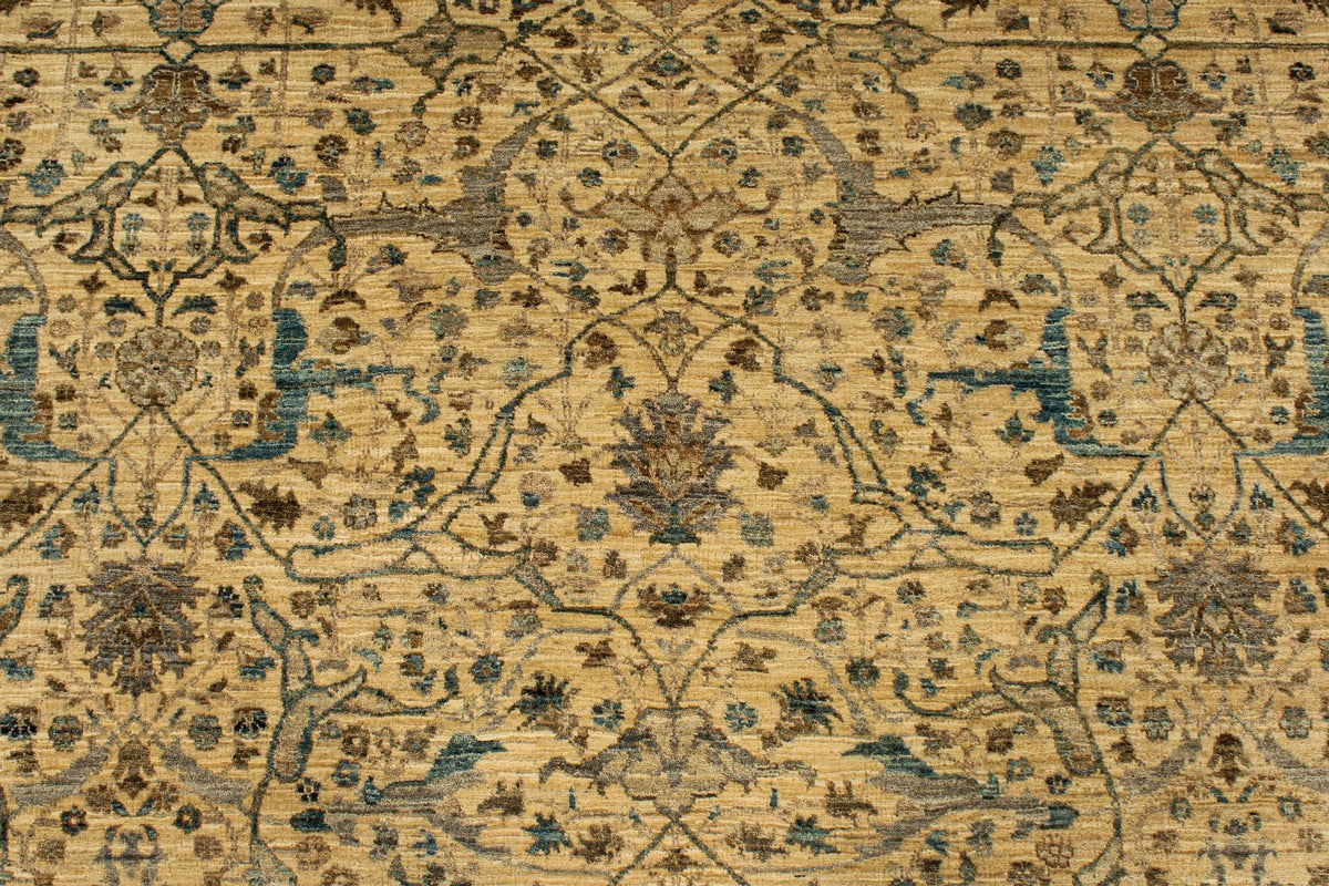 5x7 Ivory and Blue Anatolian Traditional Rug