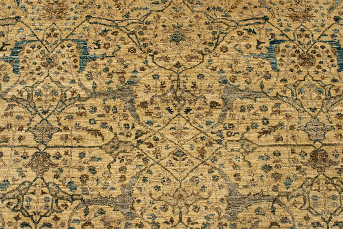 5x7 Ivory and Blue Anatolian Traditional Rug