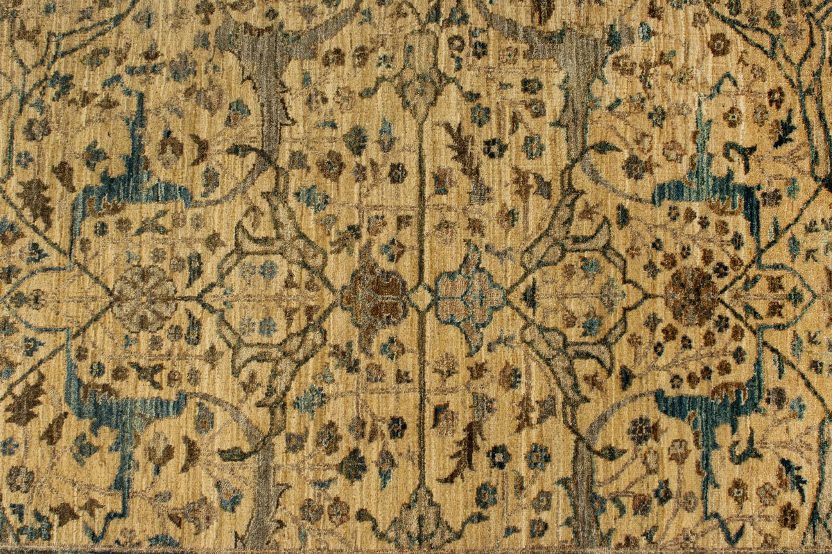 5x7 Ivory and Blue Anatolian Traditional Rug