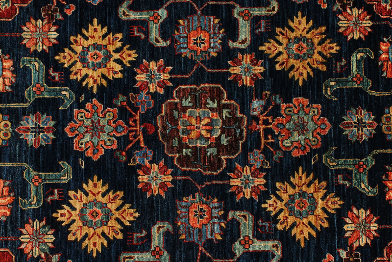 5x8 Navy and Blue Traditional Rug