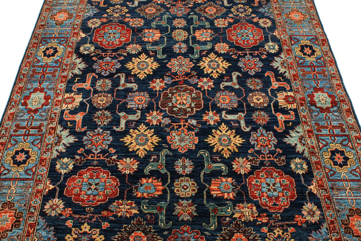 5x8 Navy and Blue Traditional Rug