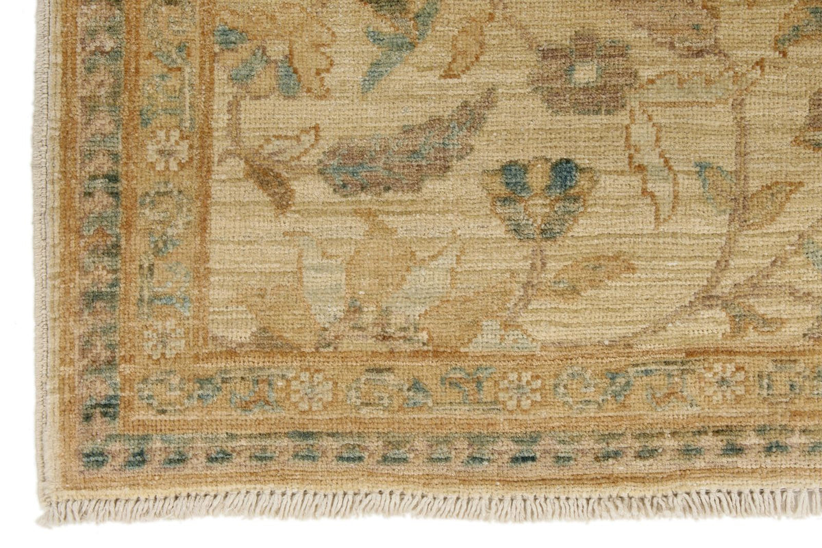 3x10 Ivory Traditional Runner