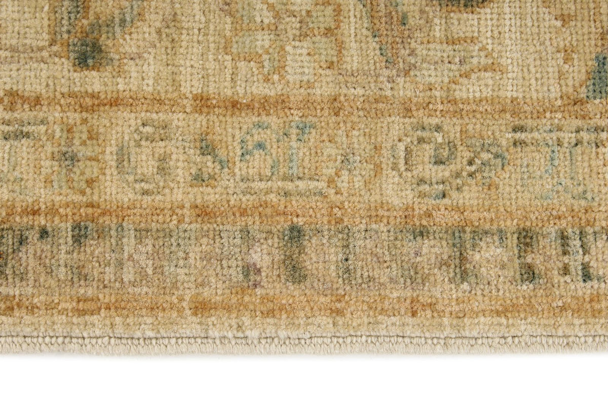 3x10 Ivory Traditional Runner