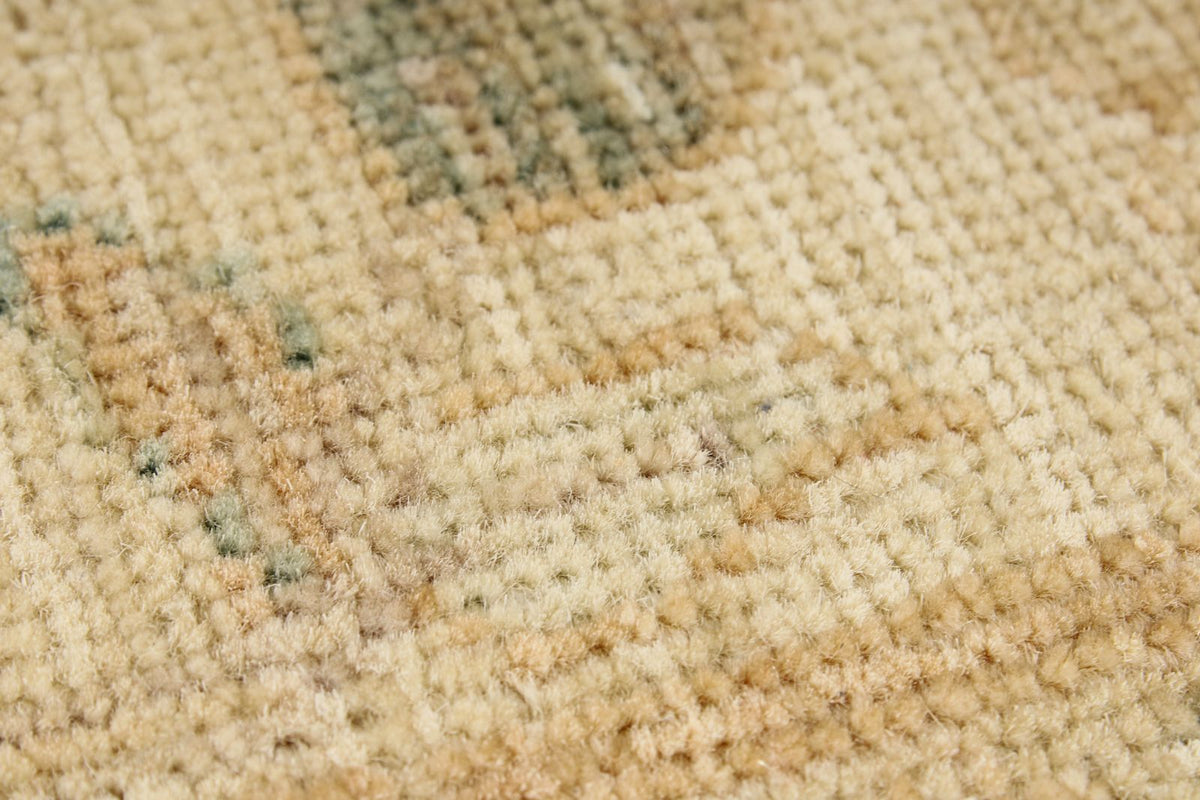 3x10 Ivory Traditional Runner