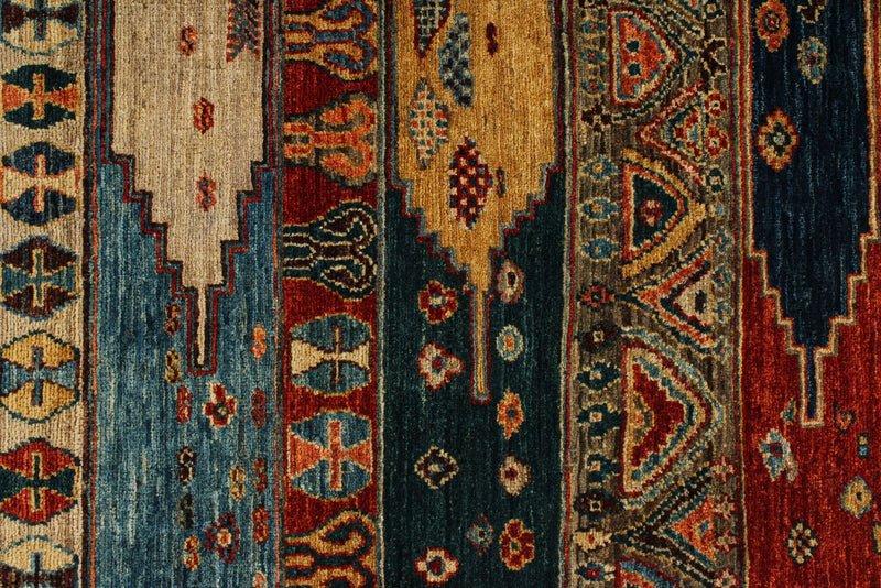 4x6 Multicolor Traditional Rug